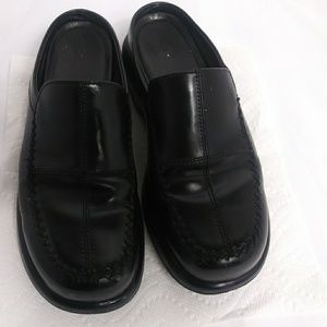 Dansko
EU 42 Madigan
BLACK Leather Platform Mule